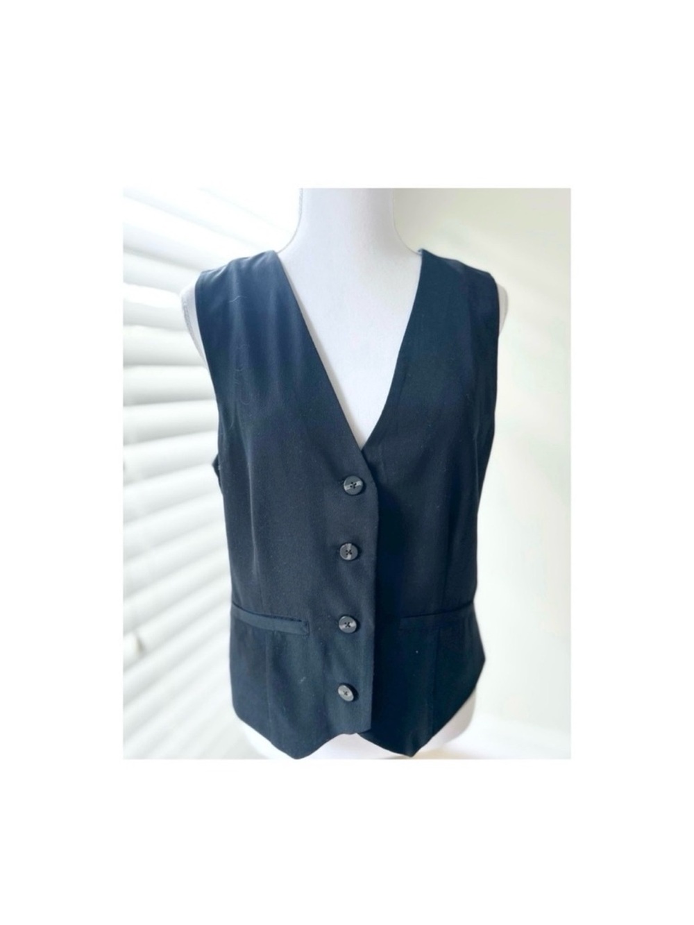 Abercrombie & Fitch Black Button-Up Vest